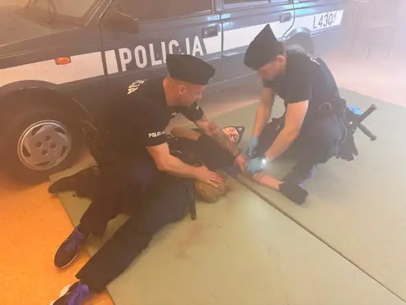 Słupska Szkoła Policji szkoli funkcjonariuszy z reagowania na niestandardowe zachowania