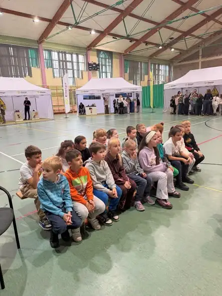 Uczniowie ze Słupska odkrywali, skąd bierze się prąd – warsztaty „Bezpieczna Kraina”